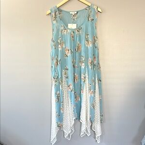 NWT Ryu Floral Sleeveless Shift Dress in Blue‎ and Cream Size Large